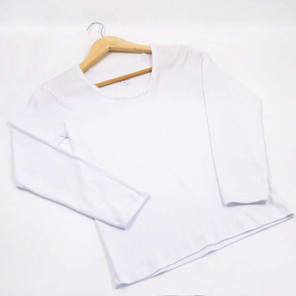 camiseta cuello redondo evy